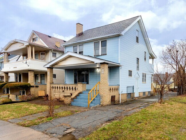 Foto del edificio - 11009 Greenwich Ave