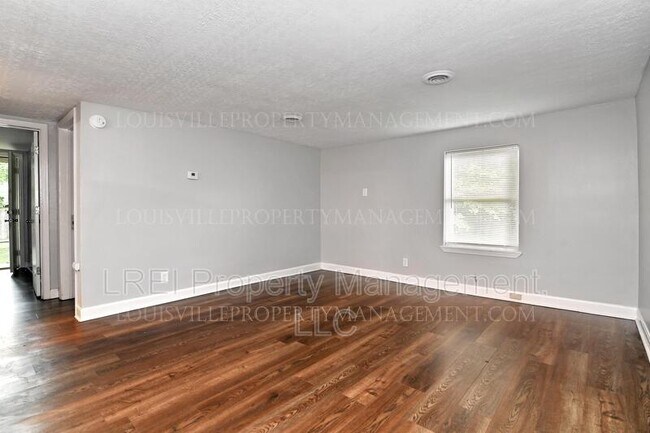Building Photo - 2323 Rodman St