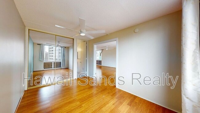 Building Photo - 1717 Ala Wai Blvd