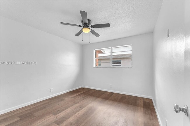 Building Photo - 3750 SW 59th Ave