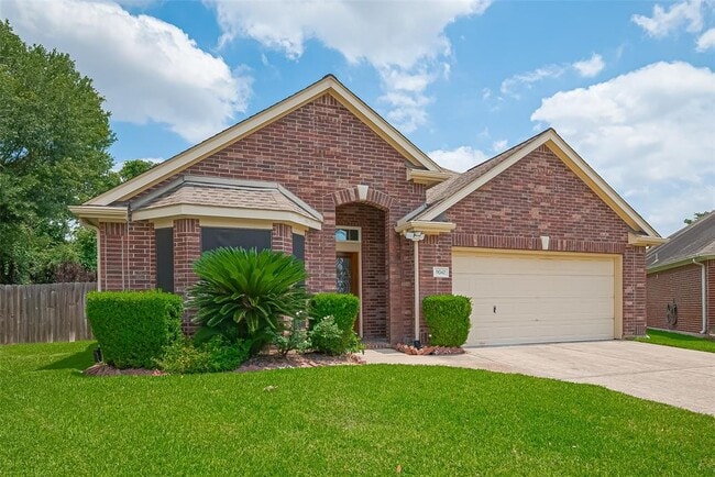 Building Photo - 11042 Sentry Ct