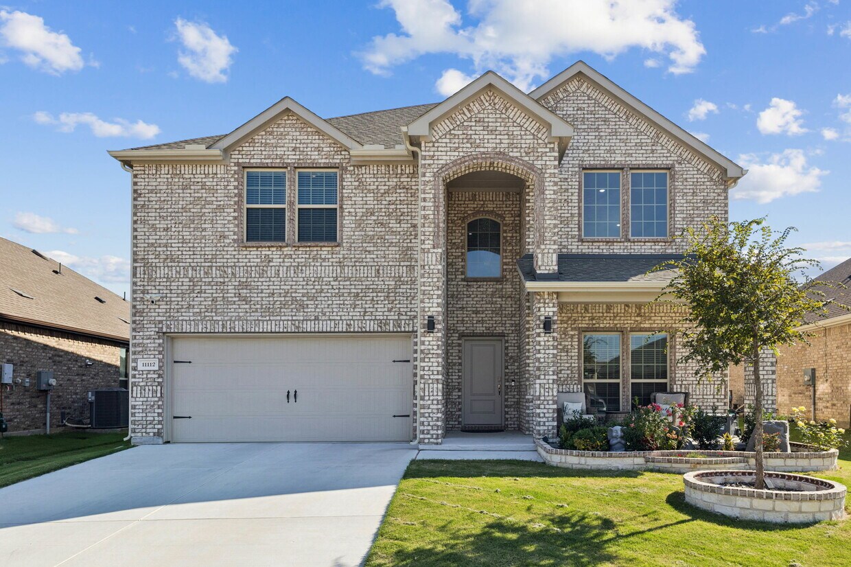 Foto principal - 11112 Canyon Oak St