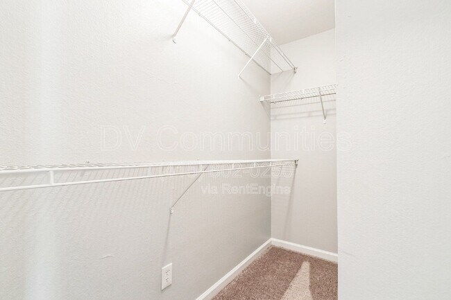 Foto del edificio - 2817 Windsor Forrest Ct