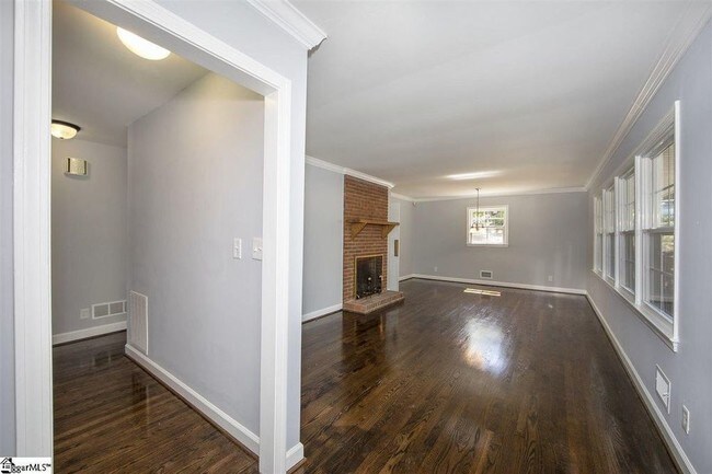 Foto del edificio - 25 Westbrook Lane