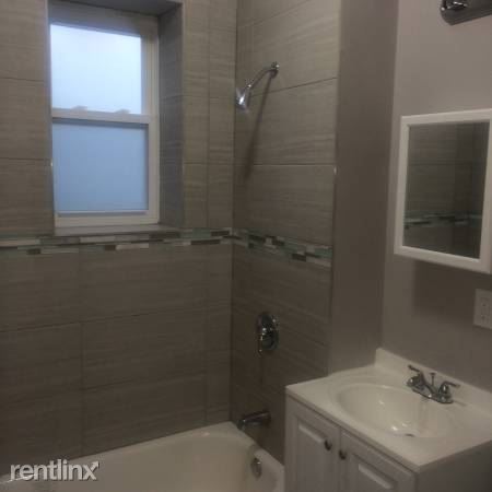 Foto del edificio - 107 S 8th St