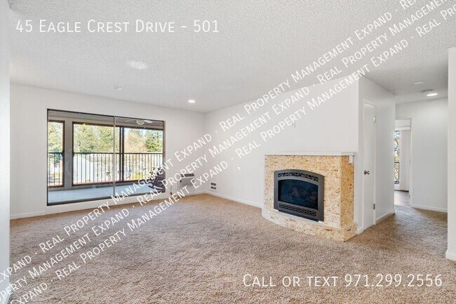 Building Photo - 45 Eagle Crest Dr