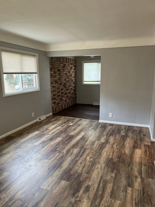 Building Photo - 23524 Blackett Ave
