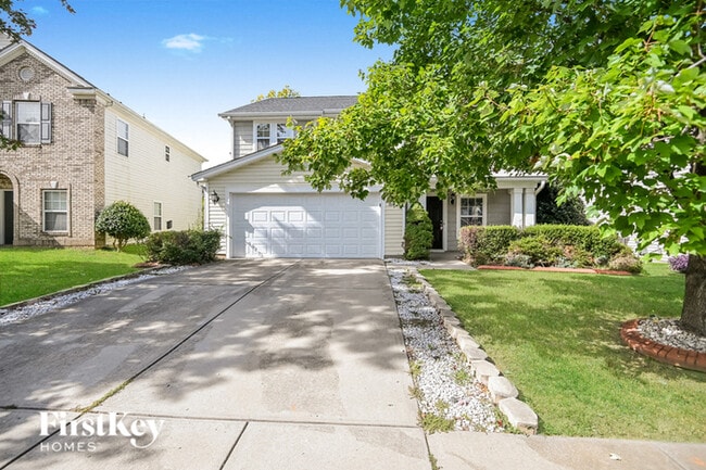 Building Photo - 10827 Glenluce Ave