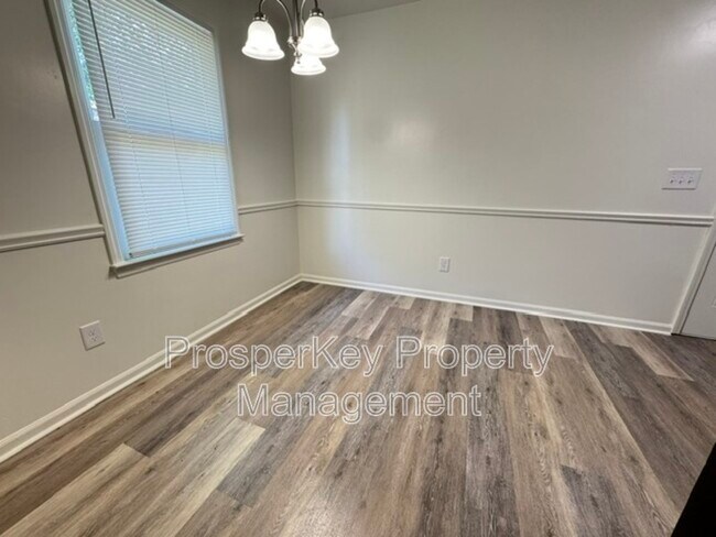 Foto del edificio - 4518 Pate Dr