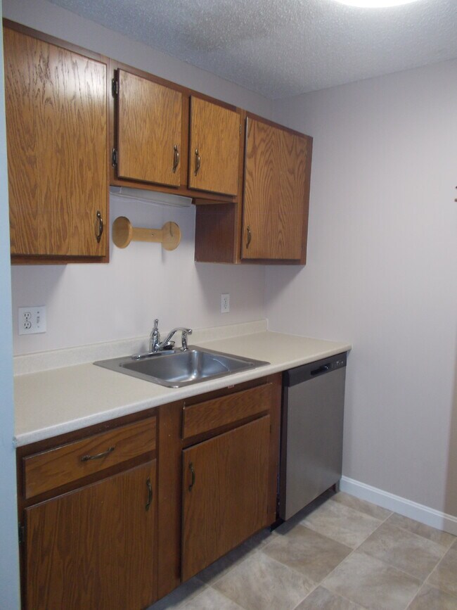 Foto del edificio - 3 Oak Hill Ln