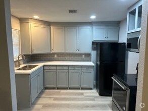 Building Photo - 109 Dooley St