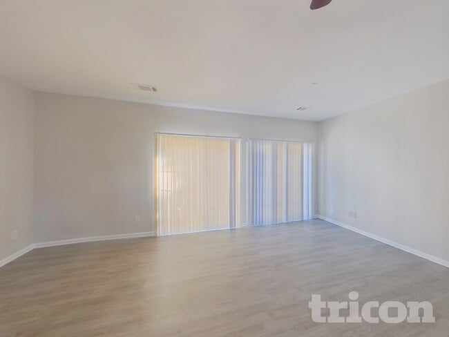 Building Photo - 3038 Deerborne Ct