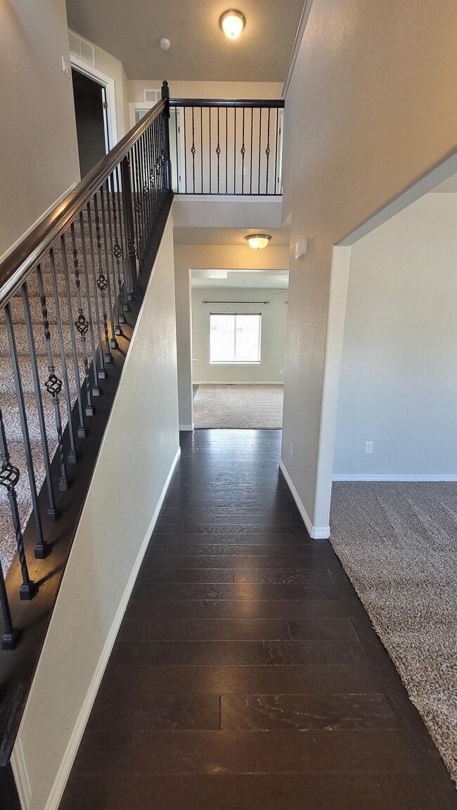 Building Photo - 6677 Lamine Dr