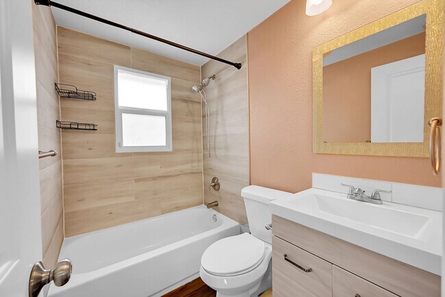 Foto del edificio - 2780 W 73rd Ave