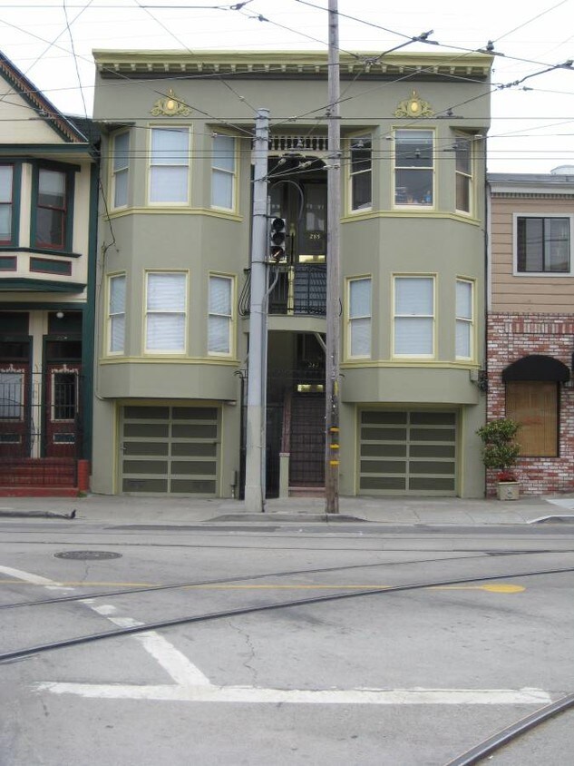 Primary Photo - 287 30th St