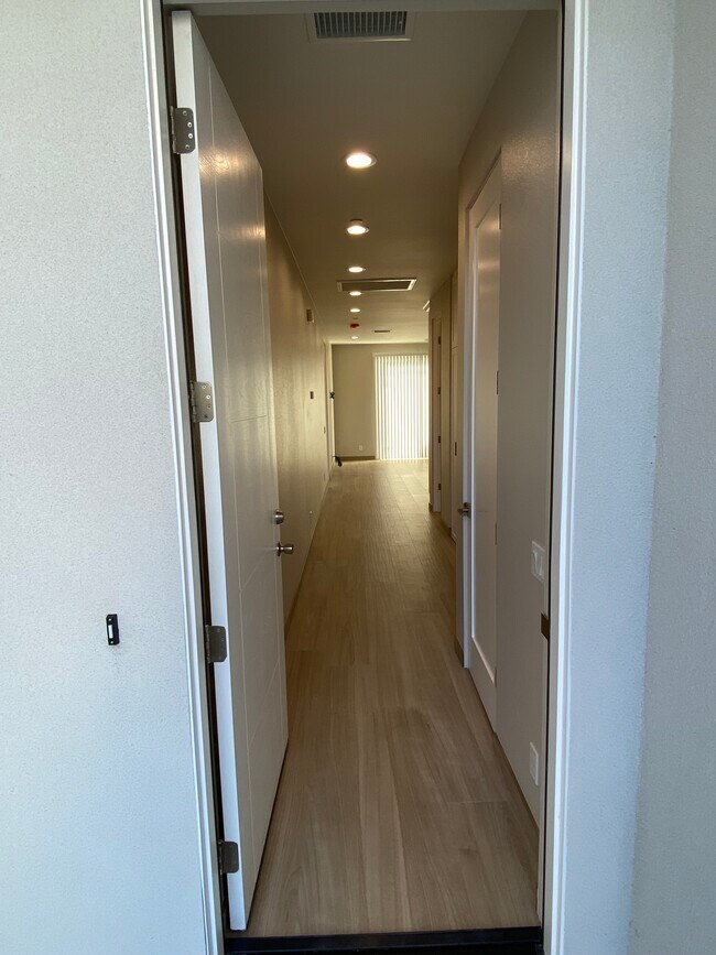 Foto del edificio - 3155-3152 E San Juan Rd
