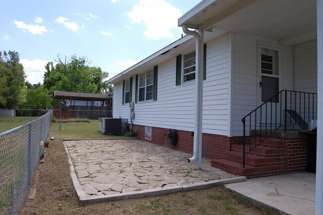 Building Photo - 12 Clemson Dr