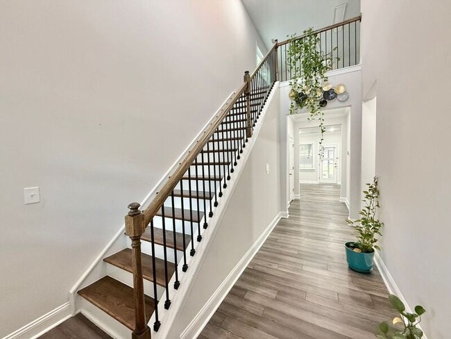 Building Photo - 6013 Balance Ct