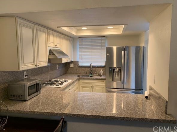 Building Photo - 4736 N Vincent Ave