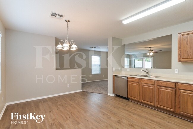 Building Photo - 10234 E Wasp Spring Dr