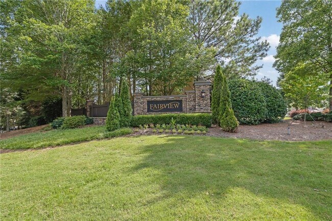 Foto del edificio - 2945 Links View Way