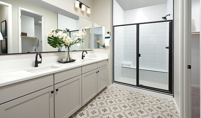 Foto del edificio - 13255 W Crimson Ter