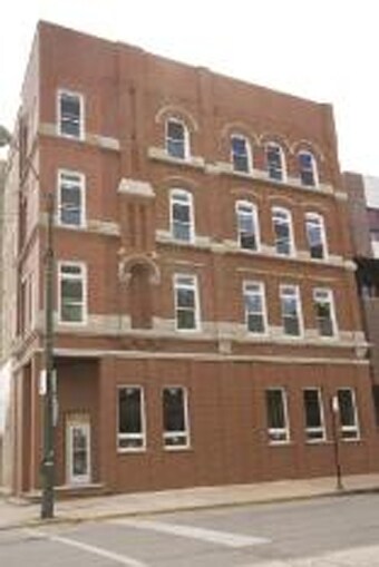 Foto del edificio - 1359-1361 W Blackhawk St