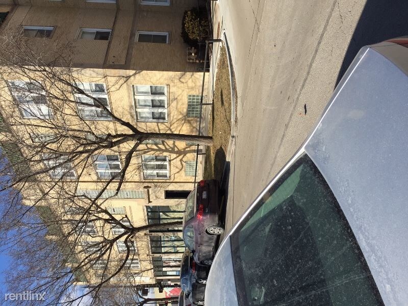 Primary Photo - 5122 W Sunnyside Ave