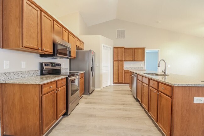 Foto del edificio - 200 Crescent Creek Ct