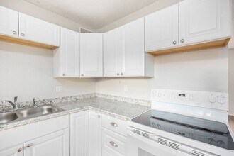 Building Photo - 18738 E Blackhawk Trail