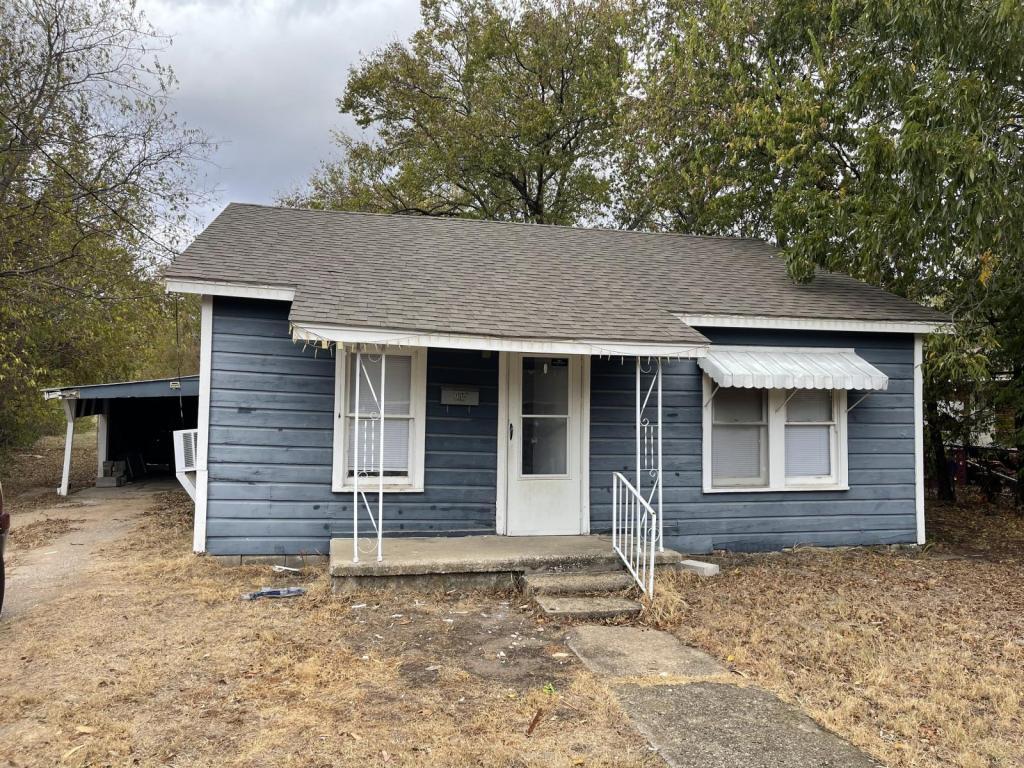 Primary Photo - 903 6th Ave NW