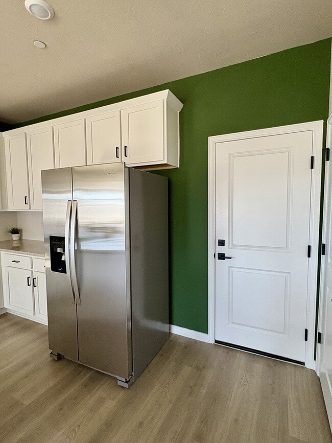 Foto del edificio - 978 Nettle Ln