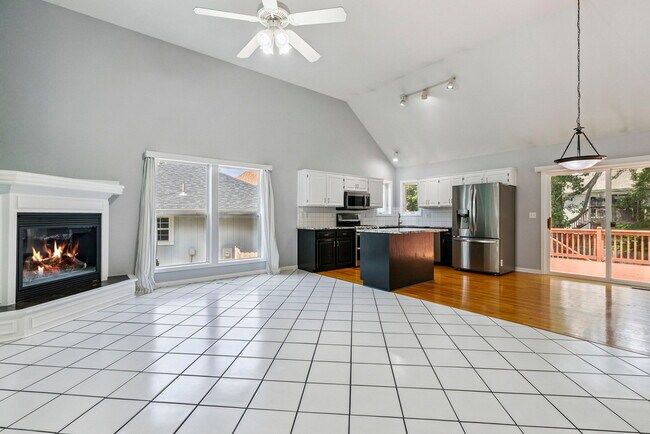 Foto del edificio - 6361 Stevenson St