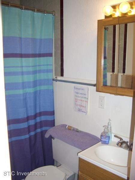 Building Photo - 4 br, 2 bath House - 712 W. Chandler
