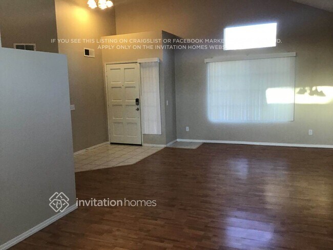 Foto del edificio - 22579 Naranja St