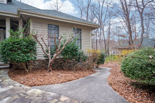 Building Photo - 11468 Club Dr