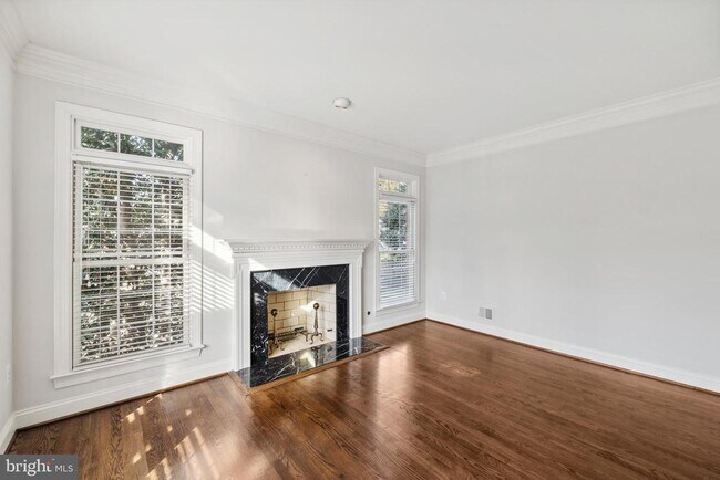 Building Photo - 3017 N Dickerson St