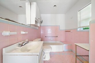 Building Photo - 404 Milwaukee St Building Photo - 404 Milwaukee St