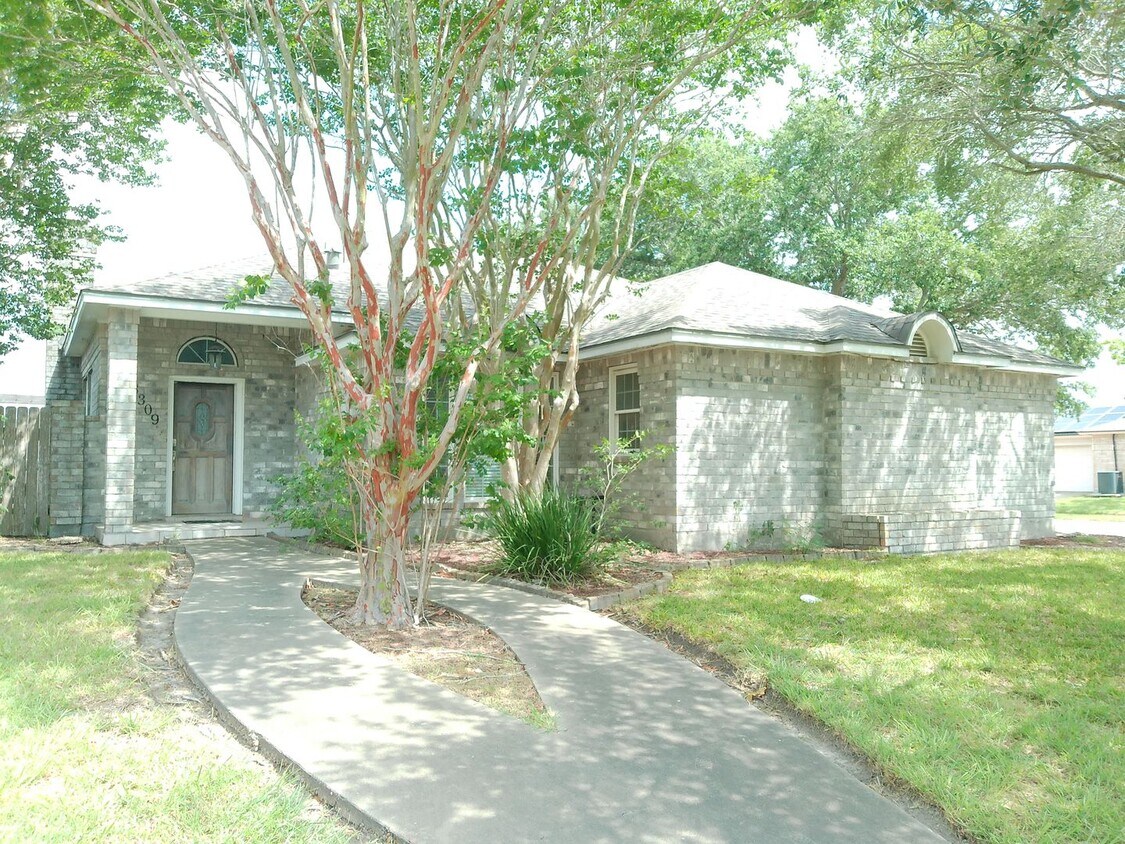 Primary Photo - 3309 Sterling Dr