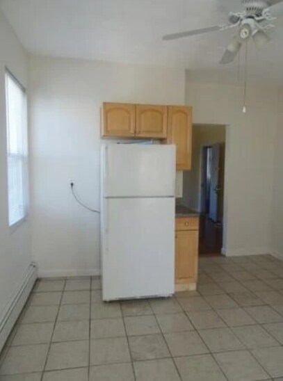 Foto del edificio - 42 Englewood Ave