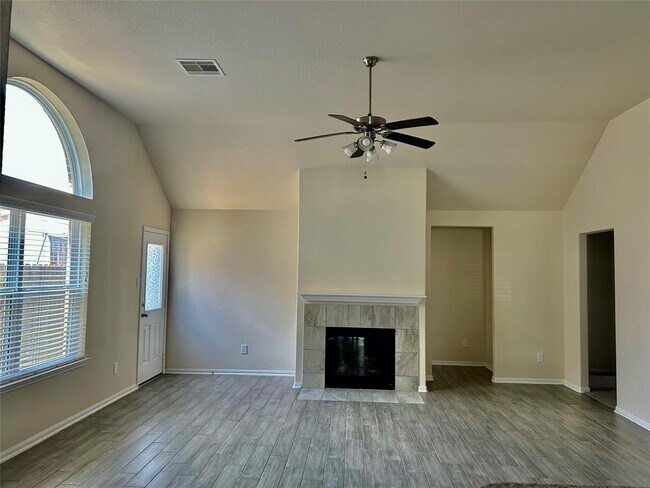 Building Photo - 5222 Windy Plantation Dr