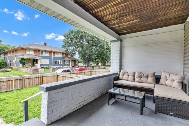 Foto del edificio - 3628 Birchwood Ave