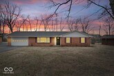 Foto principal - 1313 Oakwood Trail
