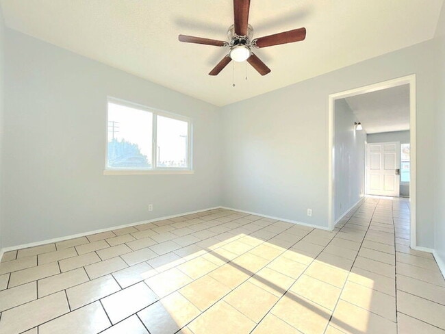 Building Photo - 8118 Stanford Ave