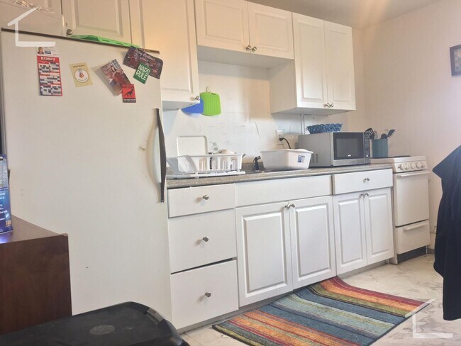 Building Photo - 15 Vinal St