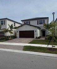 Building Photo - 2584 SE 25th Ct