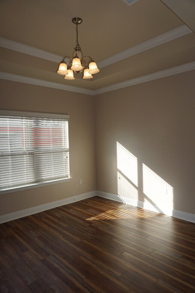 Foto del edificio - Crestview: 4 Bedrooms in Liberty Oaks