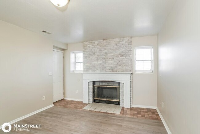 Building Photo - 4907 S 3900 W, Roy, UT 84067