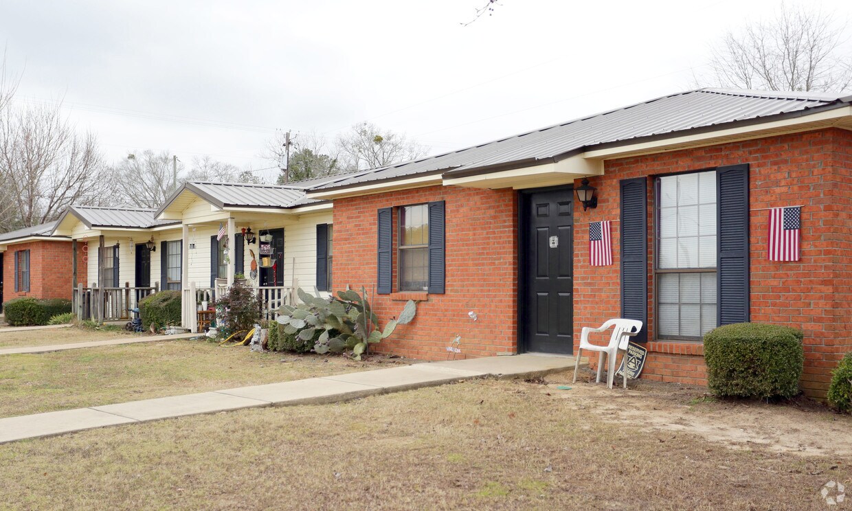 Rosewood Apartments Eclectic, AL