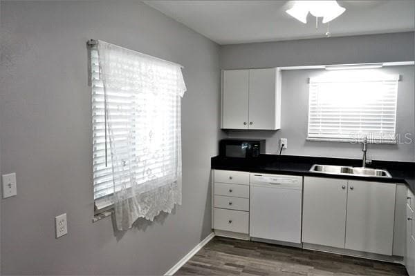 Building Photo - 1304 Beach Blvd